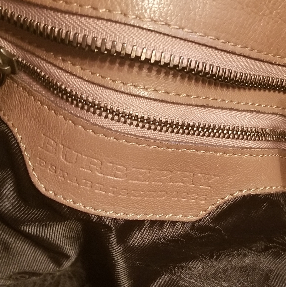 Purse - Picture 6 of 8